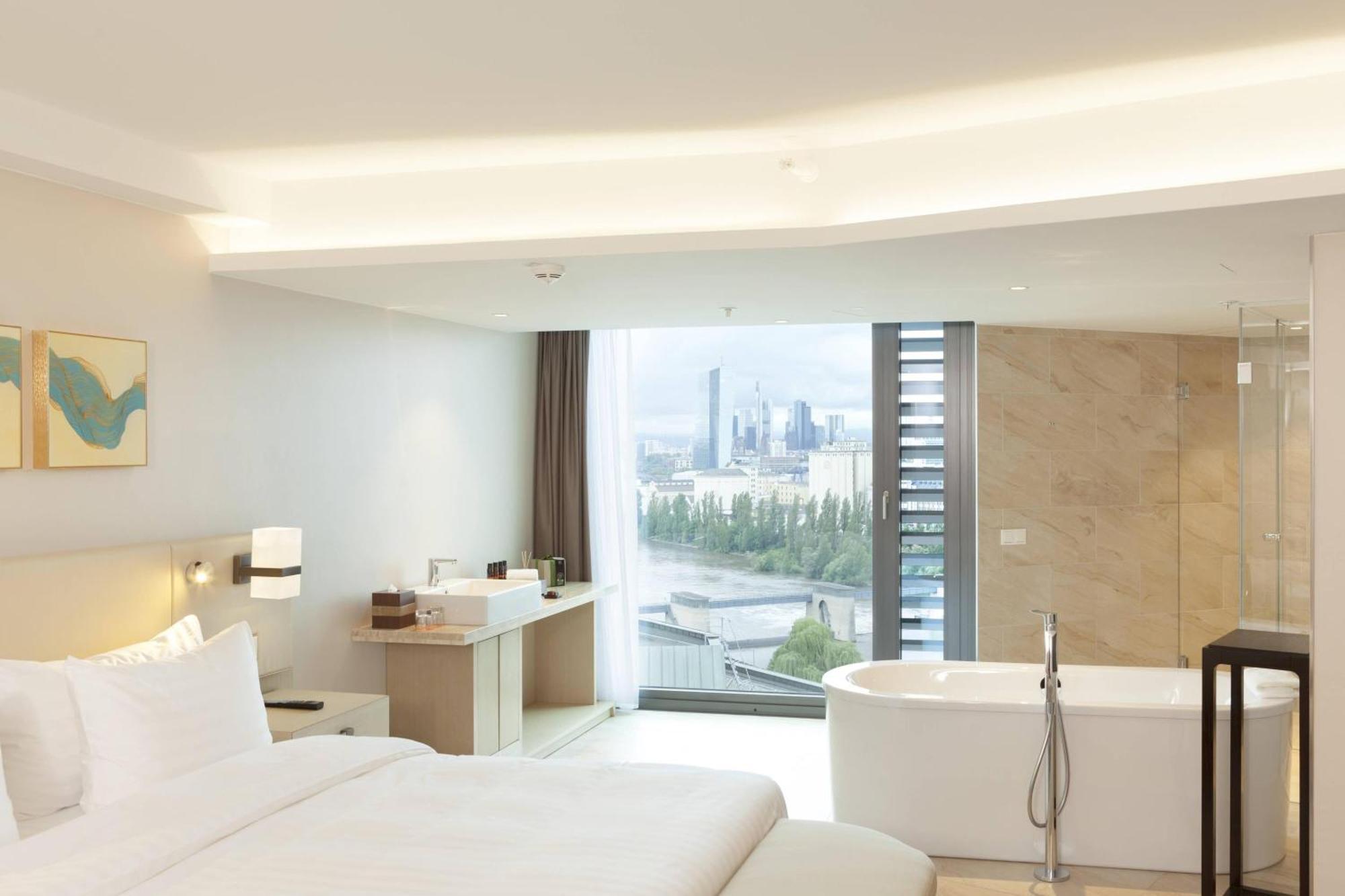 Delta Hotels By Marriott Frankfurt Offenbach Ngoại thất bức ảnh