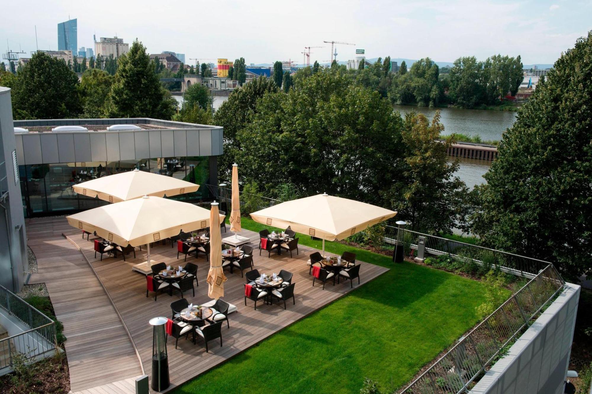 Delta Hotels By Marriott Frankfurt Offenbach Ngoại thất bức ảnh